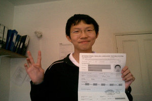 Dominic Wang from China gets an IELTS 8, with an amazing 9 in reading!